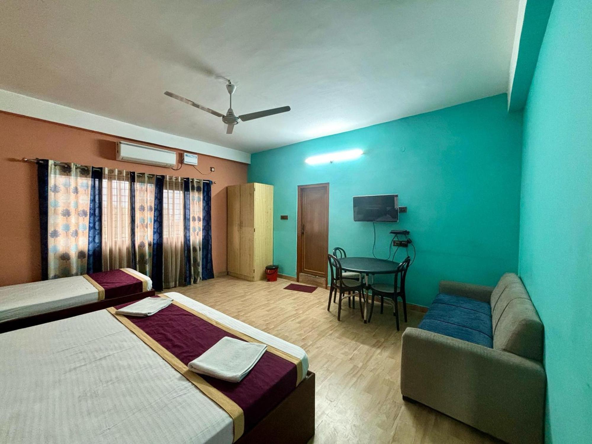 Krishna Shree Guest House Гувахати Экстерьер фото